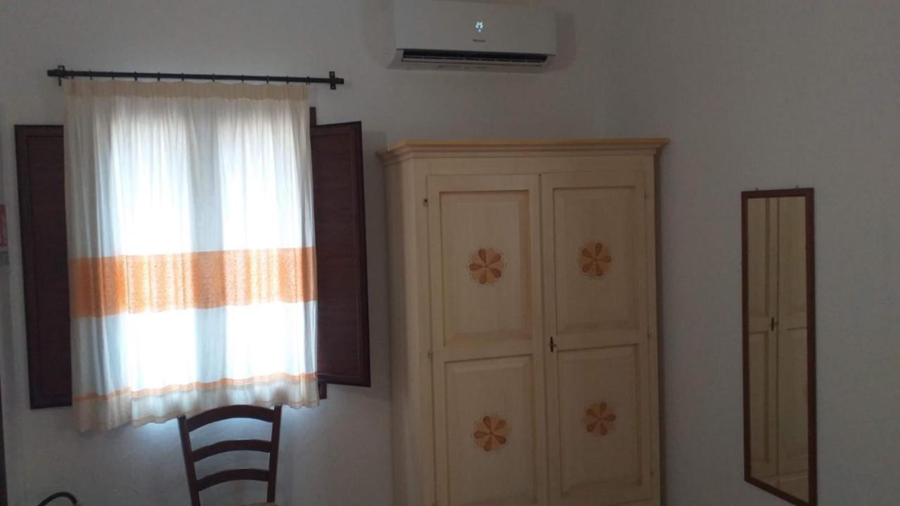 Vistamare Villa Orosei Buitenkant foto