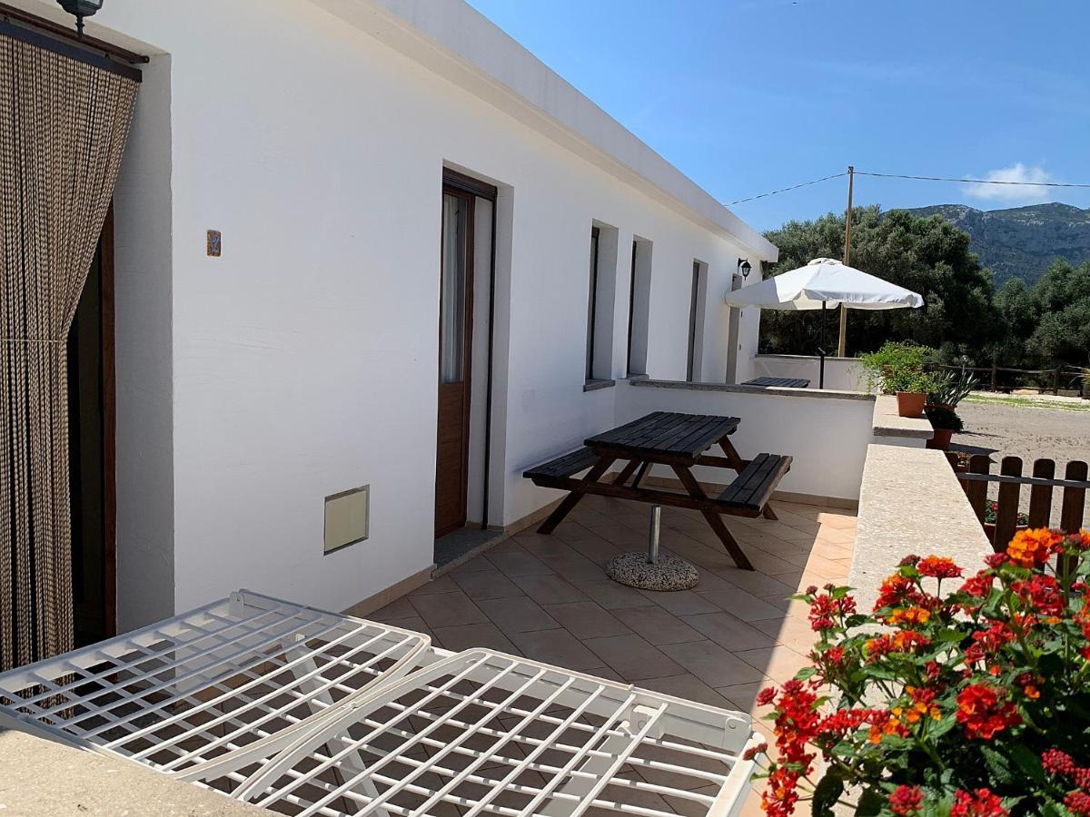 Vistamare Villa Orosei Buitenkant foto