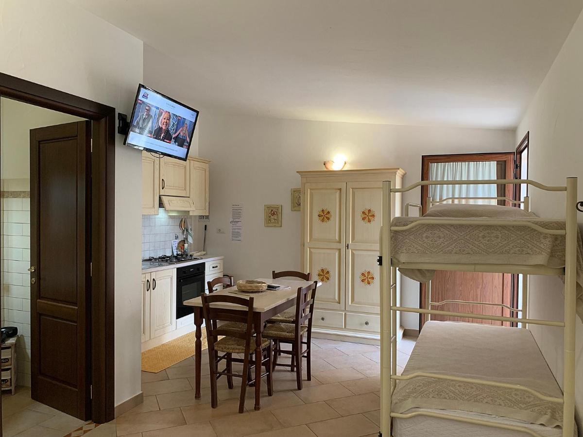 Vistamare Villa Orosei Buitenkant foto
